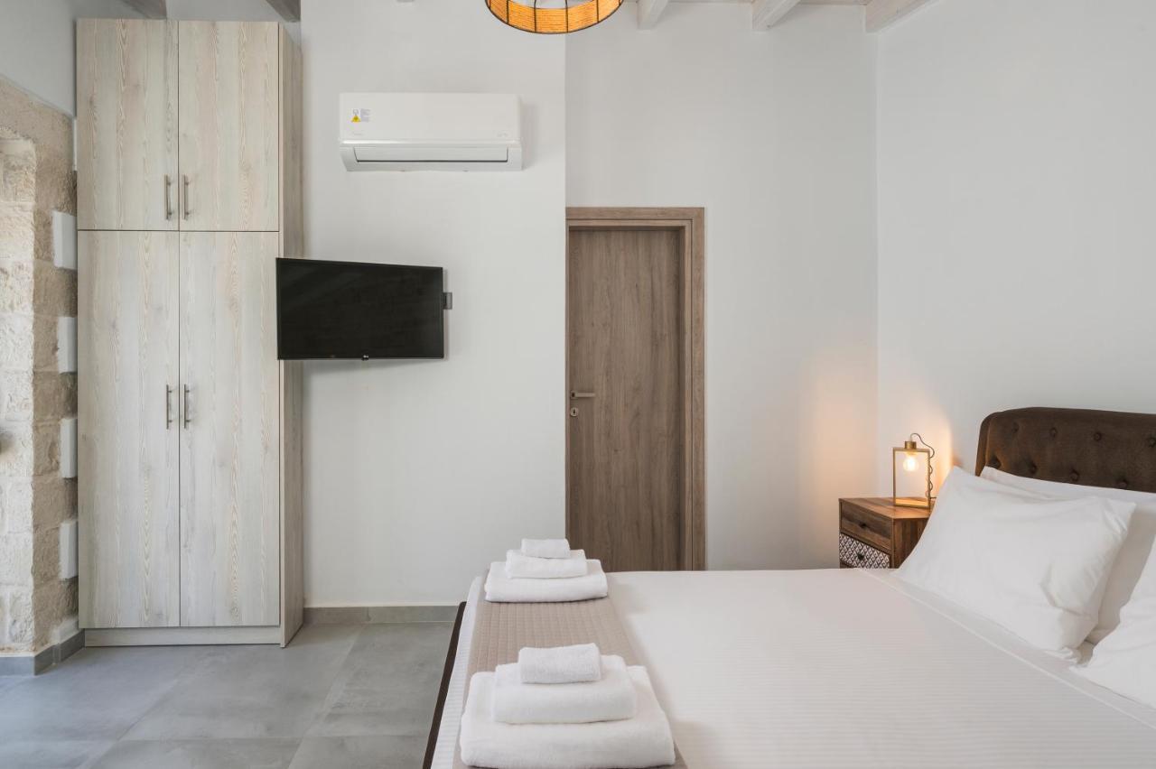 Megalith Villas Agia Marina Extérieur photo